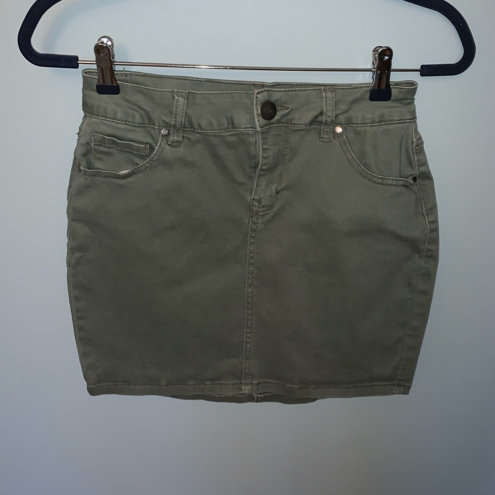 Green skirt
